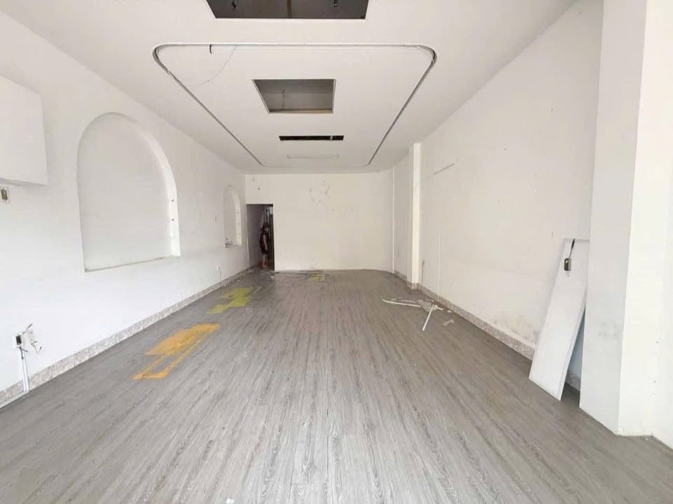 Cho thuê mặt bằng đường Yersin, Thủ Dầu Một 85m² giá 30 triệu - Cơ hội kinh doanh cực tốt!