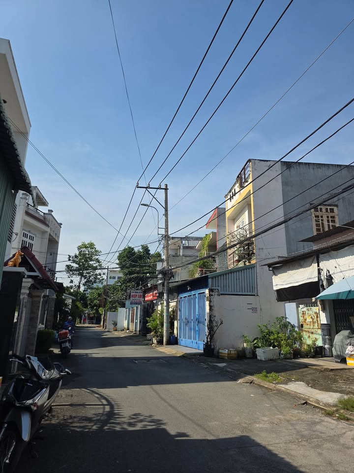 Nhà góc 2 mặt tiền đường 10, phường Tăng Nhơn Phú B, 147.5m² - Đầu tư sinh lời cao!