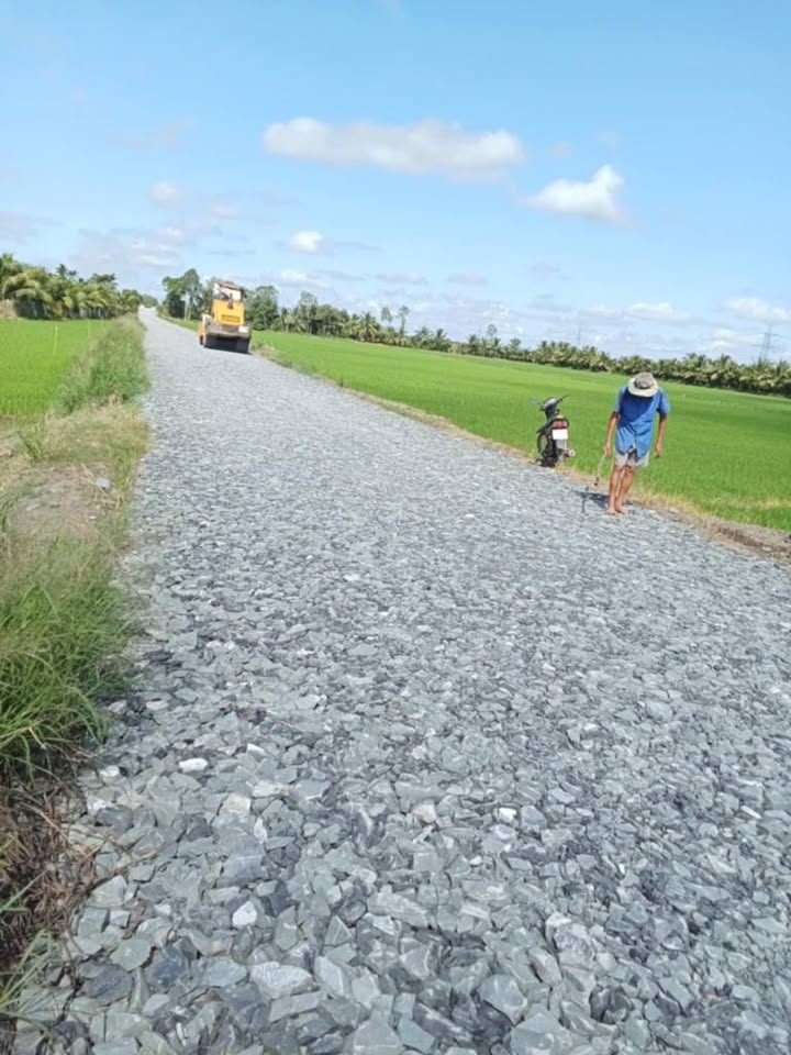 Đất nền Hồ Đắc Kiện 1040m² giá 950 triệu - Mặt tiền lộ nhựa, thương lượng tốt!