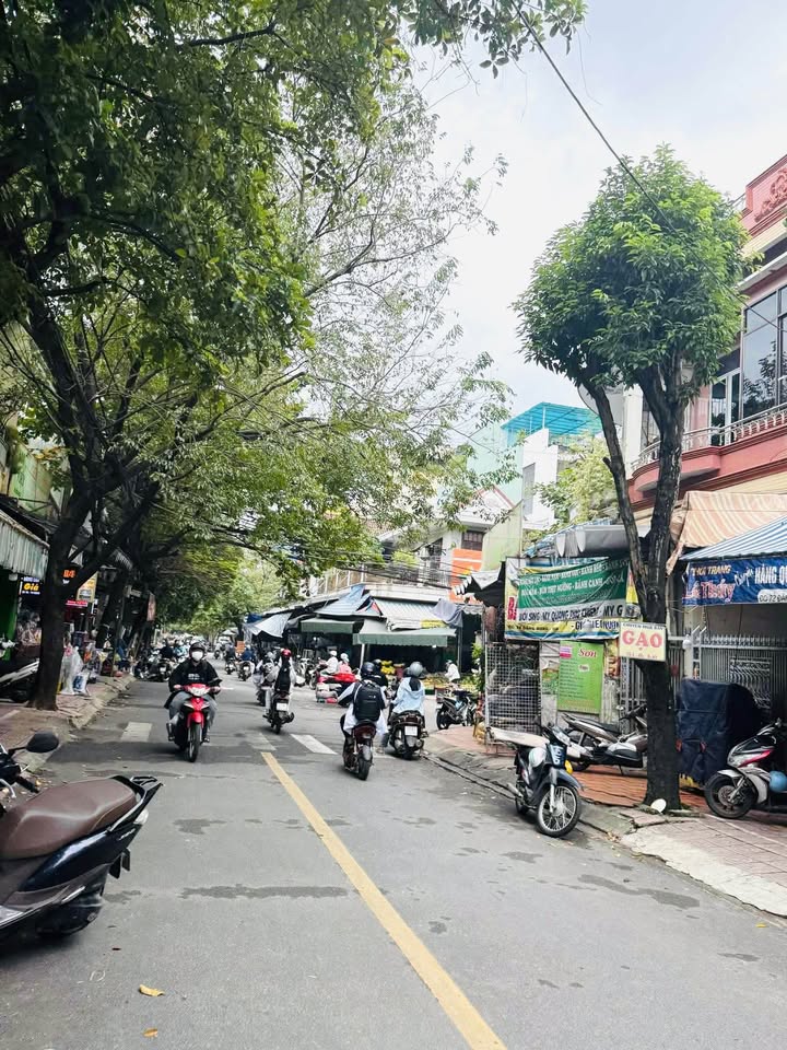 Đất mặt tiền Đặng Dung, quận Liên Chiểu, 75m² giá 5.9 tỷ - Đầu tư sinh lời ngay!