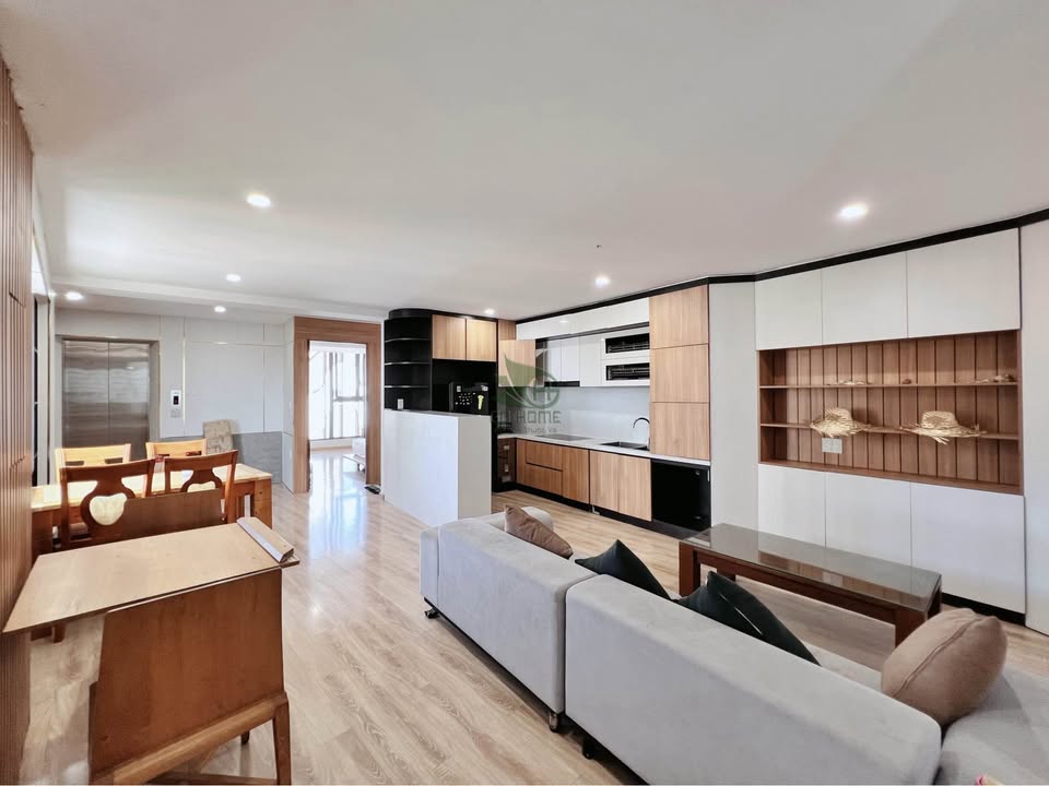 Căn hộ Penthouse Lộc Thọ Nha Trang 160m² giá 20 triệu - View biển tuyệt đẹp!