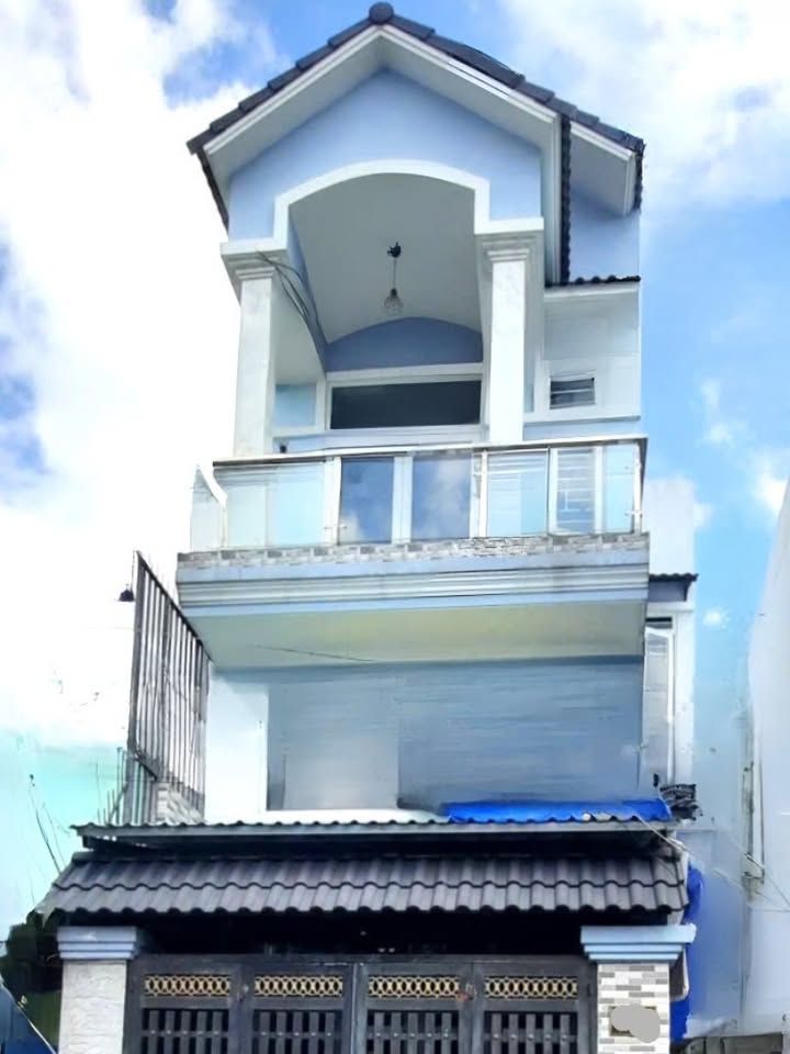 Nhà 3 tầng đường số 18, Bình Hưng Hòa, Bình Tân 110m² - Giá chỉ 10.5 tỷ!
