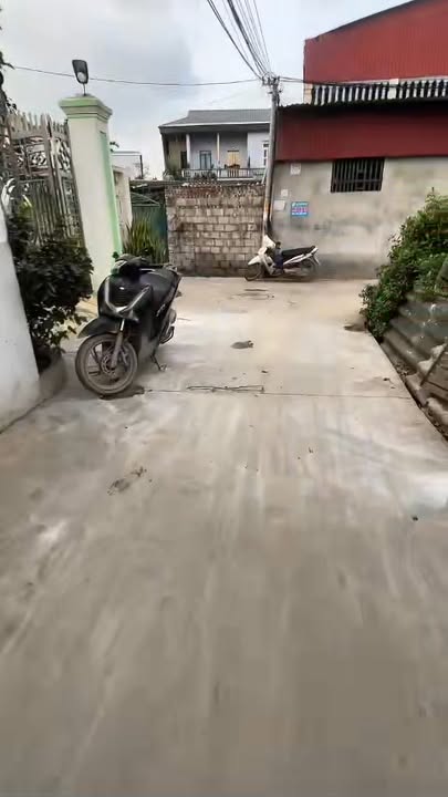 Đất ở Hồng Tiến, Khoái Châu 185m² chỉ 1xx triệu - Cơ hội đầu tư tuyệt vời!