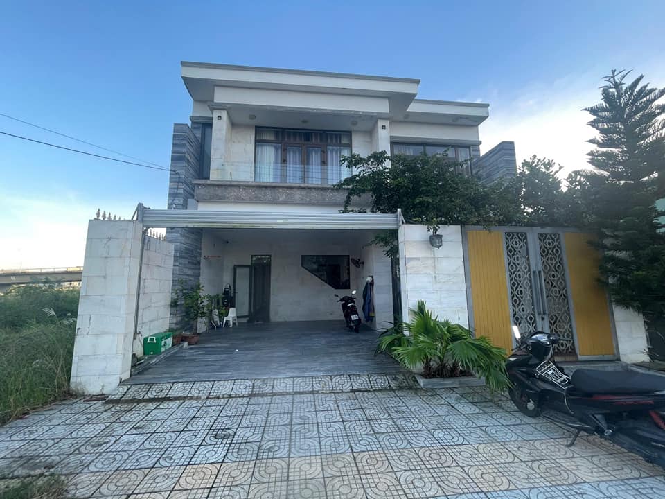 Biệt thự đường Trần Sâm, Sơn Trà 180m² giá 15.9 tỷ - Cơ hội vàng cho nhà đầu tư!