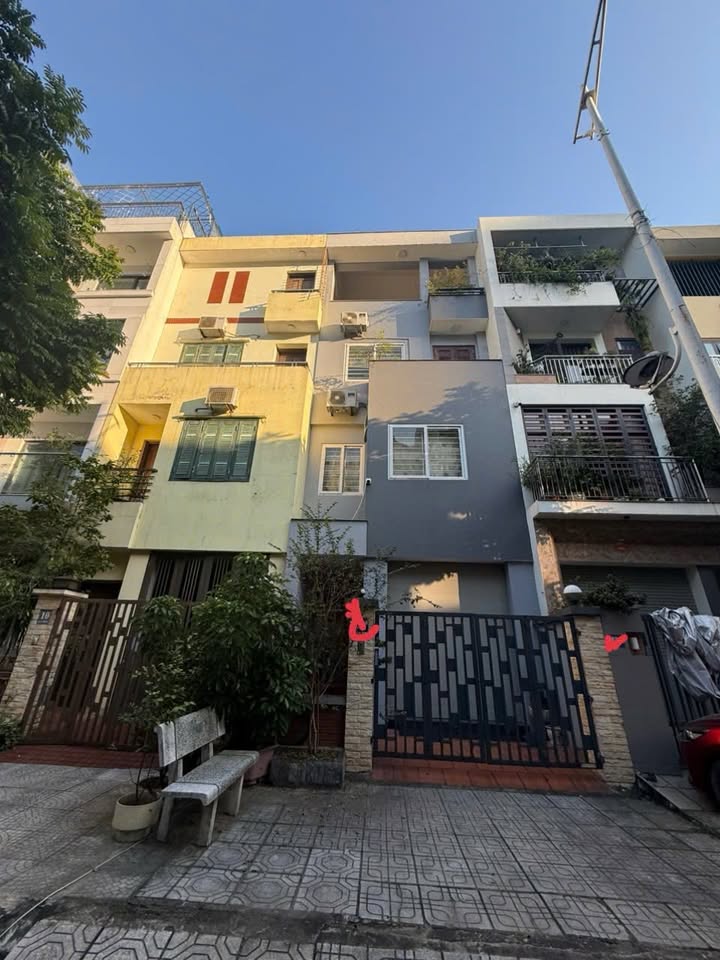 Nhà phố liền kề Văn Khê 83m² giá thỏa thuận - Kinh doanh siêu lợi nhuận!