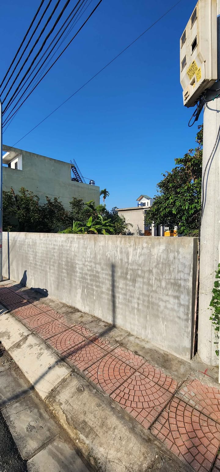 Đất Lương Quán, Nam Sơn 100m² giá 2 tỷ - Đầu tư sinh lời cao!