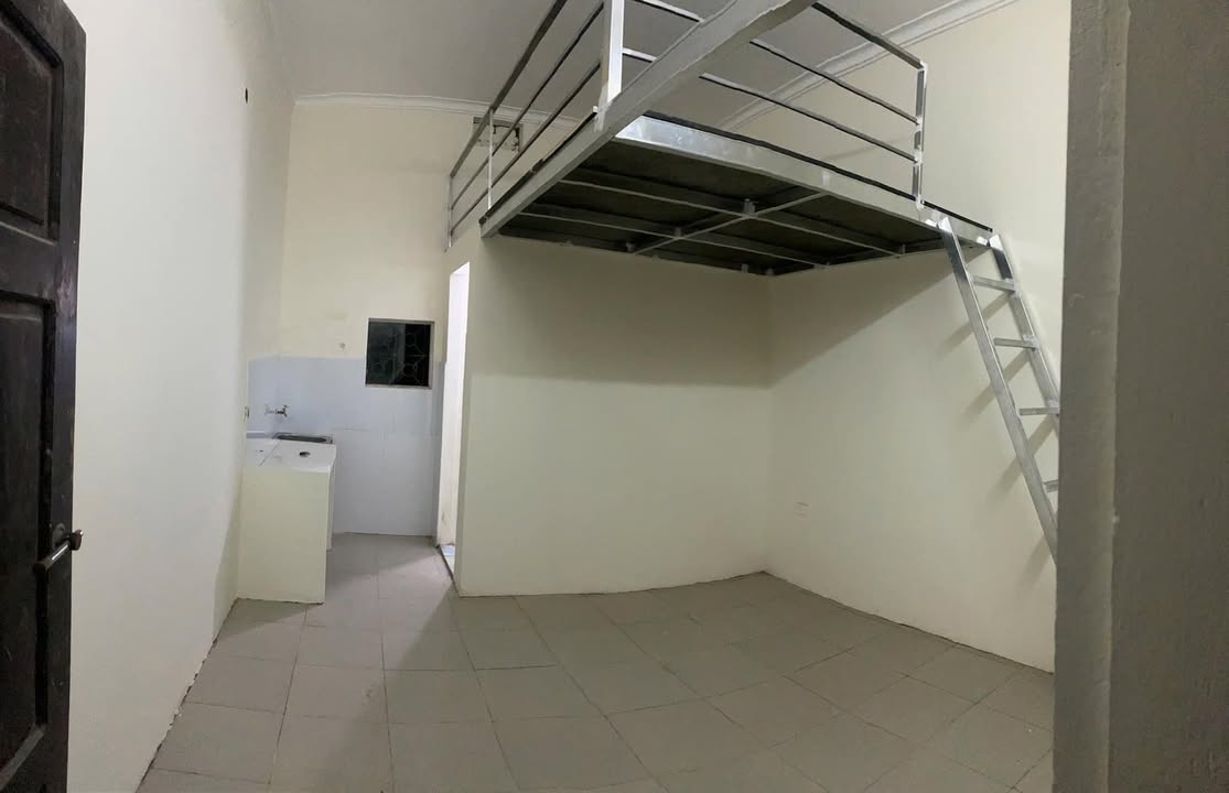 Phòng trọ Tả Thanh Oai 22m² giá 2.5 triệu - Có gác xép, điều hòa sẵn!