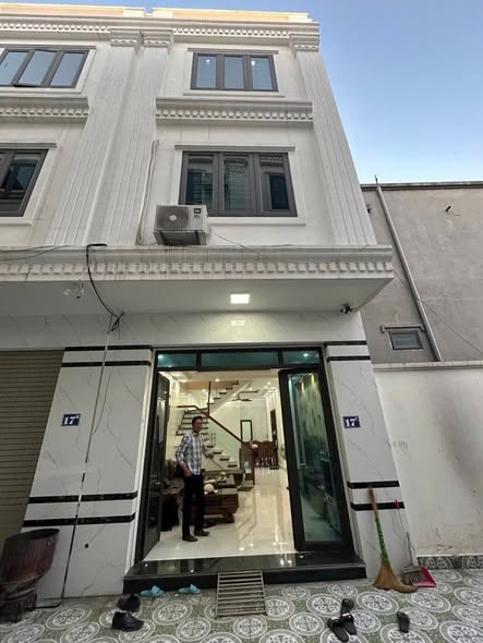 Nhà 3 tầng căn góc tại Quỳnh Hoàng, Nam Sơn 50m² giá 2.48 tỷ - Không thể bỏ lỡ!