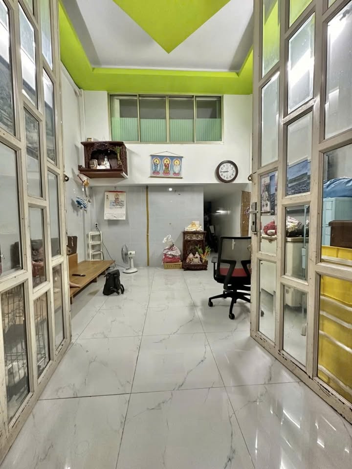 Chung cư Bạch Vân Q5 60m² giá 3.6 tỷ - Nhà mới đẹp, an ninh yên tĩnh!