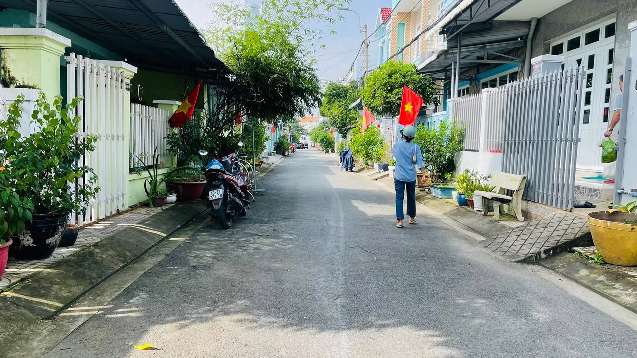 Nhà cấp 4 Đường Đào Cử, Cần Giờ 84m² giá 4.7 tỷ - Sổ đỏ chính chủ, giao nhà ngay!