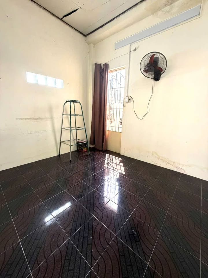 Nhà cho thuê tại Bình Tân 30m² giá 7.5 triệu - Hẻm xe tải, gần quận 6!