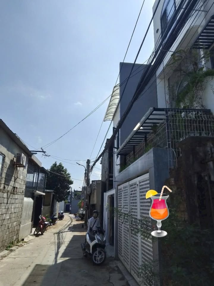 Nhà đẹp Hòa Minh Liên Chiểu 63m² giá 4 tỷ - Kiệt ô tô, thích hợp gia đình!