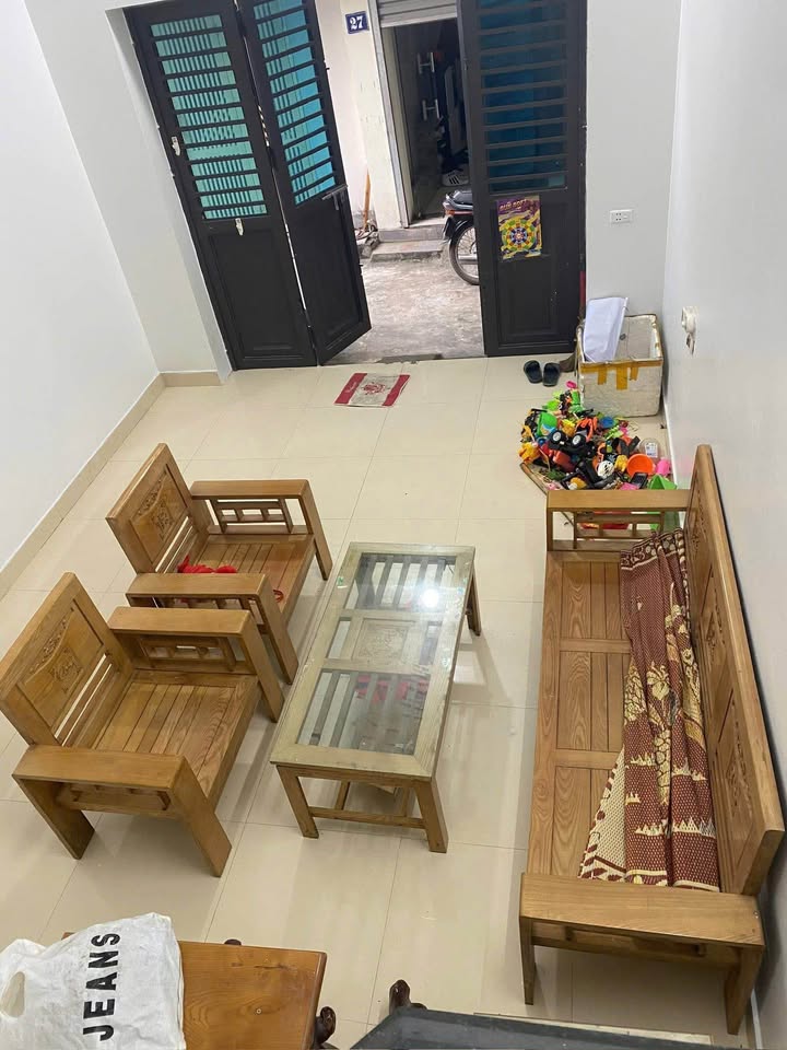 Nhà 2 tầng chính chủ bán tại Đồng Tiến, TP. Hòa Bình 50.4m² - Gần chợ, trường học!