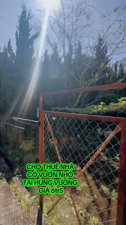 Nhà cho thuê đường Hùng Vương, Đà Lạt 2PN giá 6.5 triệu - Không gian sạch sẽ, thoáng mát!