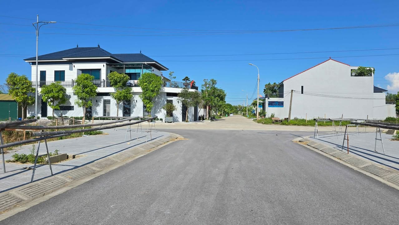 Đất nền Lô góc Thạch Hưng 234m² giá 5 tỷ - Cơ hội đầu tư hấp dẫn!