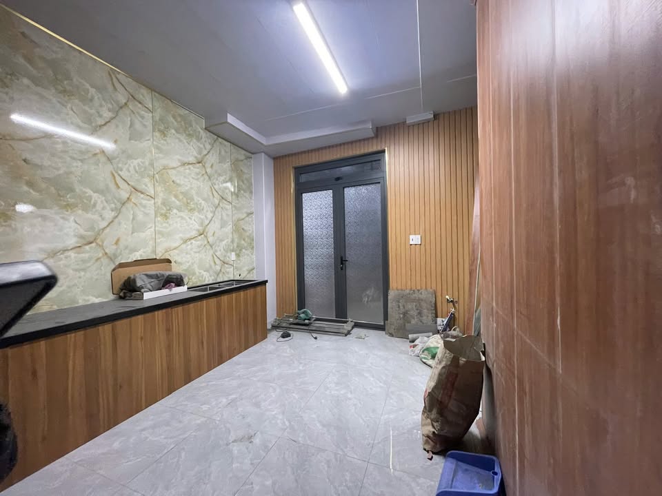 Nhà cho thuê full nội thất Võ Trường Toản, Đà Lạt - 2 phòng ngủ, giá chỉ 5 triệu!