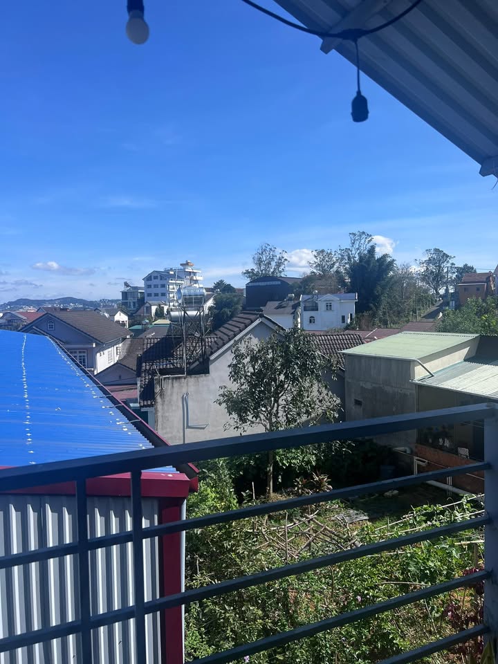 Cho thuê phòng trọ đường Phù Đổng Thiên Vương, Đà Lạt 30m² - View đẹp, thoáng mát!