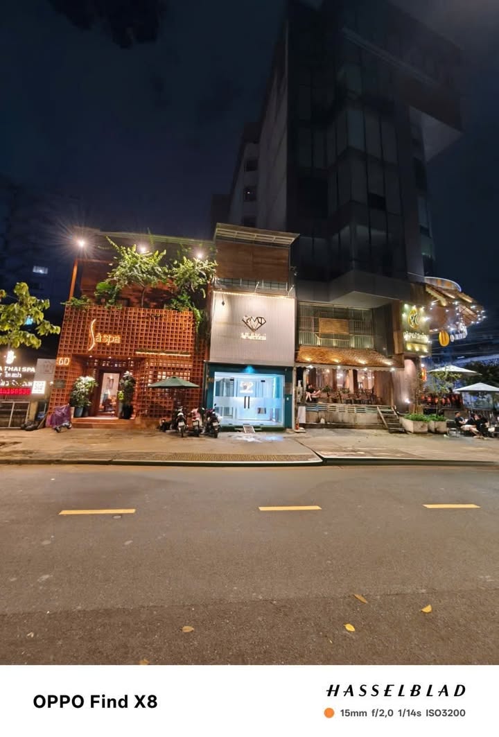 Cho thuê biệt thự mặt tiền đường Sương Nguyệt Anh, quận 1 - Diện tích 500m², ưu tiên thương hiệu!