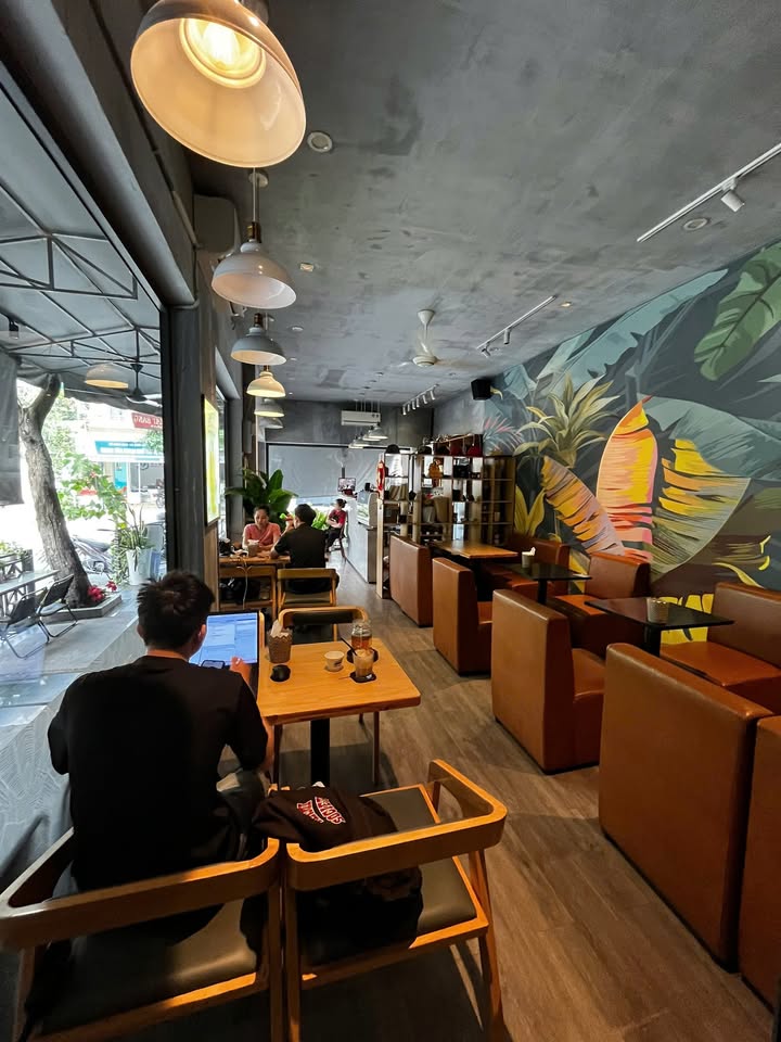 Cho thuê mặt bằng quán góc 2 mặt đường Lê Đức Thọ, Gò Vấp, 152m² - Khu vực sầm uất, giá chỉ 35 triệu!