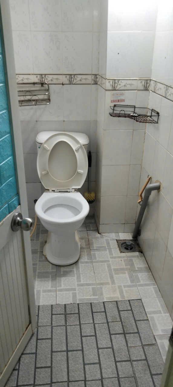 Nhà cho thuê Đường An Dương Vương, Quận 8, 40m² - Nhà mới đẹp, chỉ 6.5 triệu!