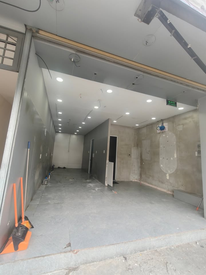 Cho thuê mặt bằng kinh doanh tại Bình Trị Đông B, 45m² - Giá chỉ 15 triệu/tháng!