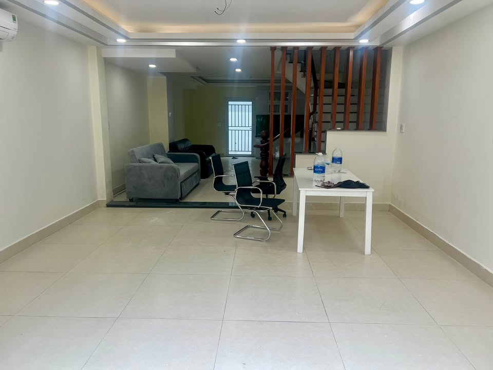 Cho thuê nhà mặt tiền dự án Xây Dựng 5, quận 9, diện tích 90m², chỉ 17 triệu/tháng - Không thể bỏ lỡ!