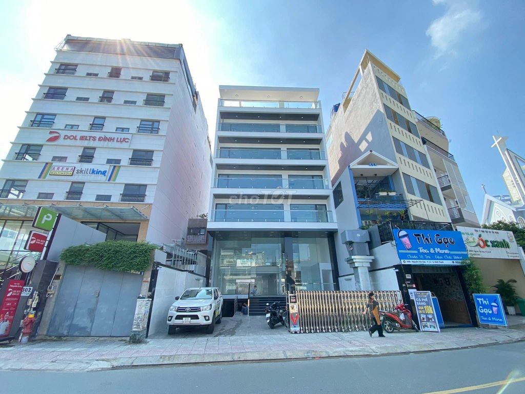 Cho thuê tòa nhà mới hoàn công 1200m² đường Lê Văn Duyệt, Q. Bình Thạnh - Phù hợp đa ngành nghề!