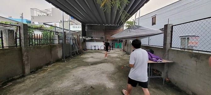 Cho thuê xưởng 180m² tại Thạnh Xuân 33, Quận 12 - Vừa ở vừa sản xuất!