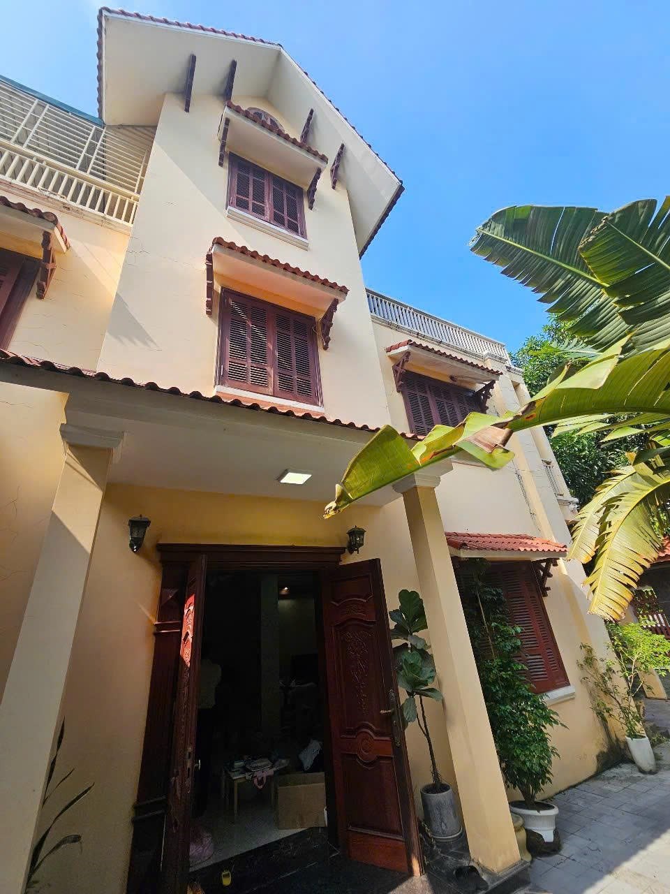 Biệt thự 3 tầng Kingplace An Hoạch 228m² giá 17 tỷ - Cơ hội hiếm có tại Thanh Hóa!