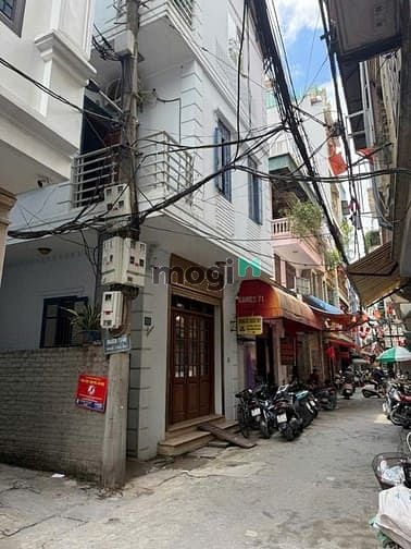 Nhà riêng Tân Ấp, Ba Đình 84m² giá 8.2 tỷ - Mặt tiền rộng, đầu tư sinh lời!