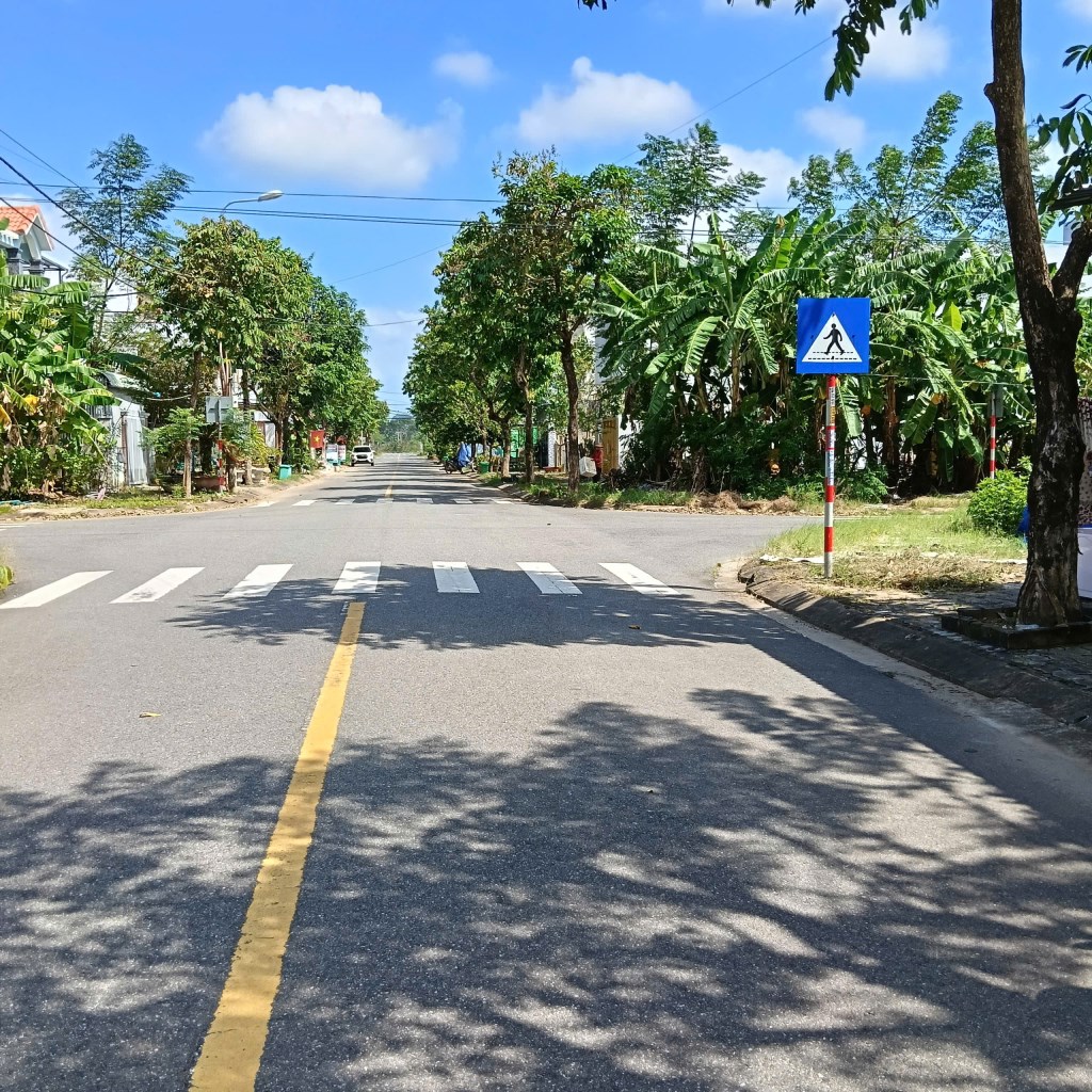 Nhà 2 Tầng 100m² Hòa Quý Đà Nẵng giá 3,65 tỷ - Sẵn sàng vào ở ngay!