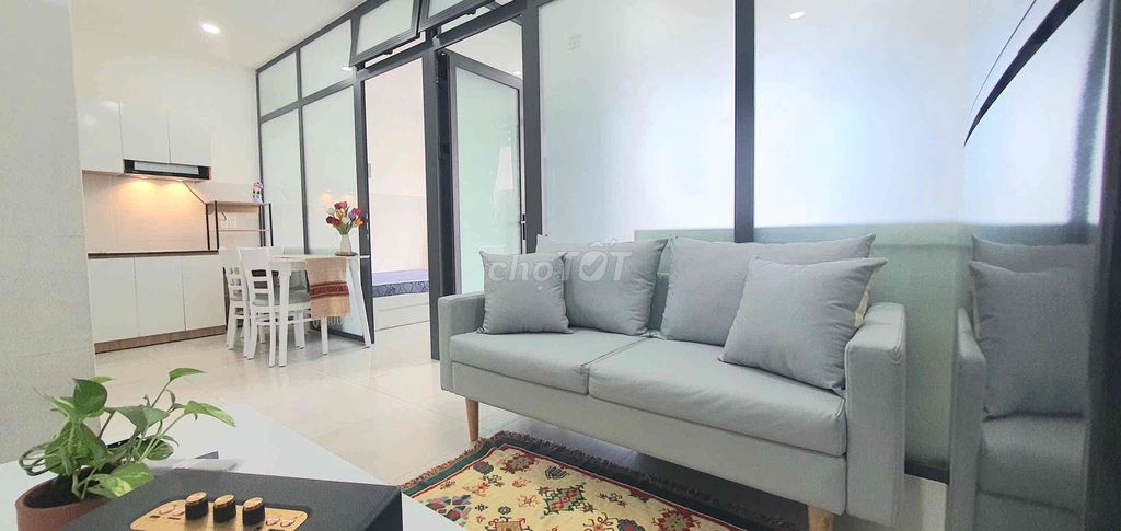 Căn hộ 2 phòng ngủ 40m² giá 12.5 triệu - Gần sân bay Tân Sơn Nhất