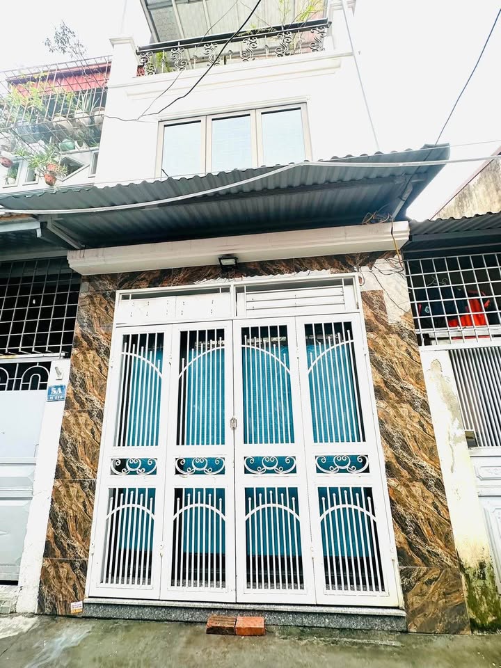 Nhà 3 tầng đường Đồng Xá, Hải Phòng - 48m² giá 2.2 tỷ - Gần chợ và trường học!