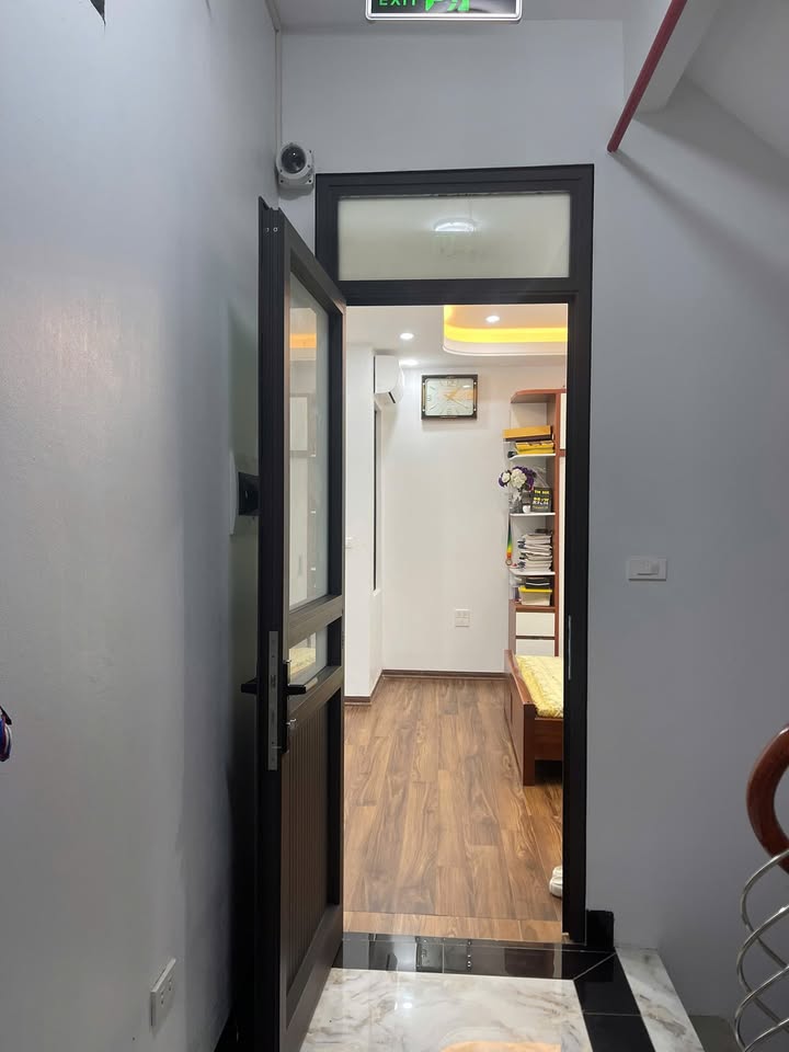 Phòng CCMN mới xây Kiến Hưng 25m² giá 4 triệu - Gần chợ và tiện ích đầy đủ!