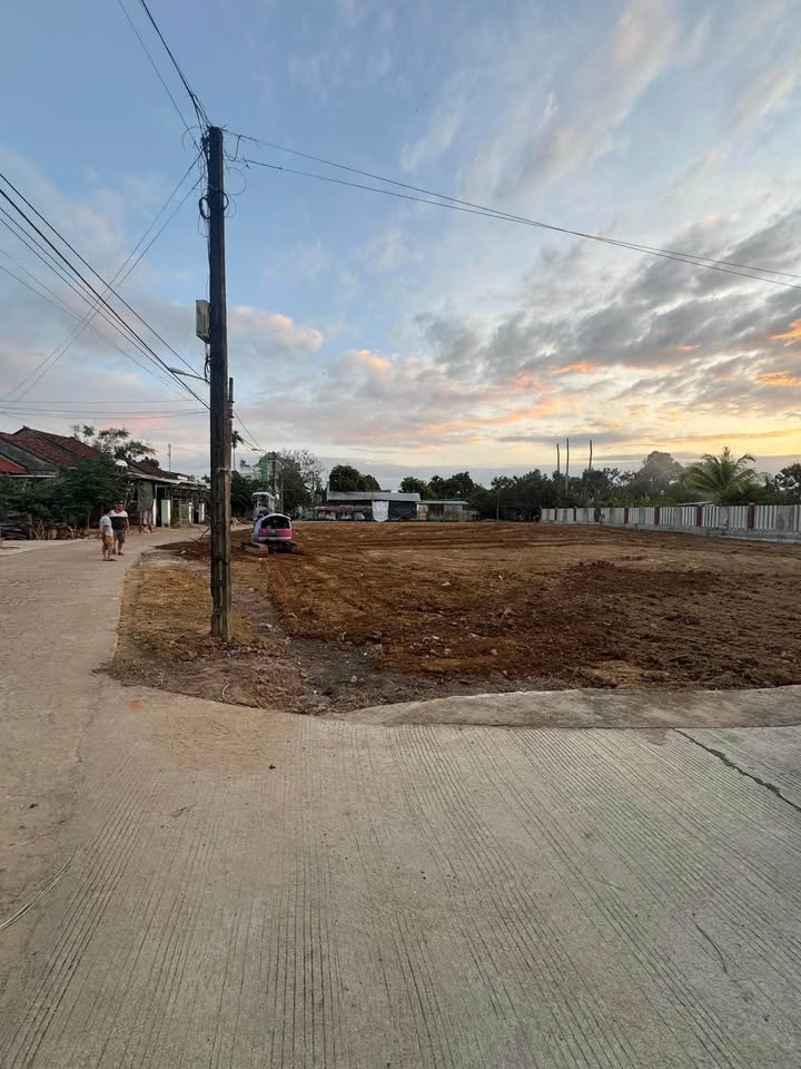 Đất nền An Phú Quảng Ngãi 100m² giá thỏa thuận - Lô đất đẹp, ô tô vào tận nơi!
