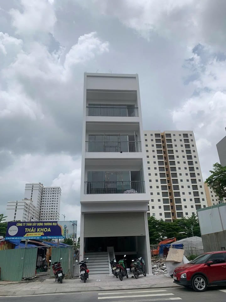 Cho thuê văn phòng Phạm Văn Ngôn, An Khánh 77m² giá 75 triệu - Vị trí đắc địa, tiện nghi đầy đủ!