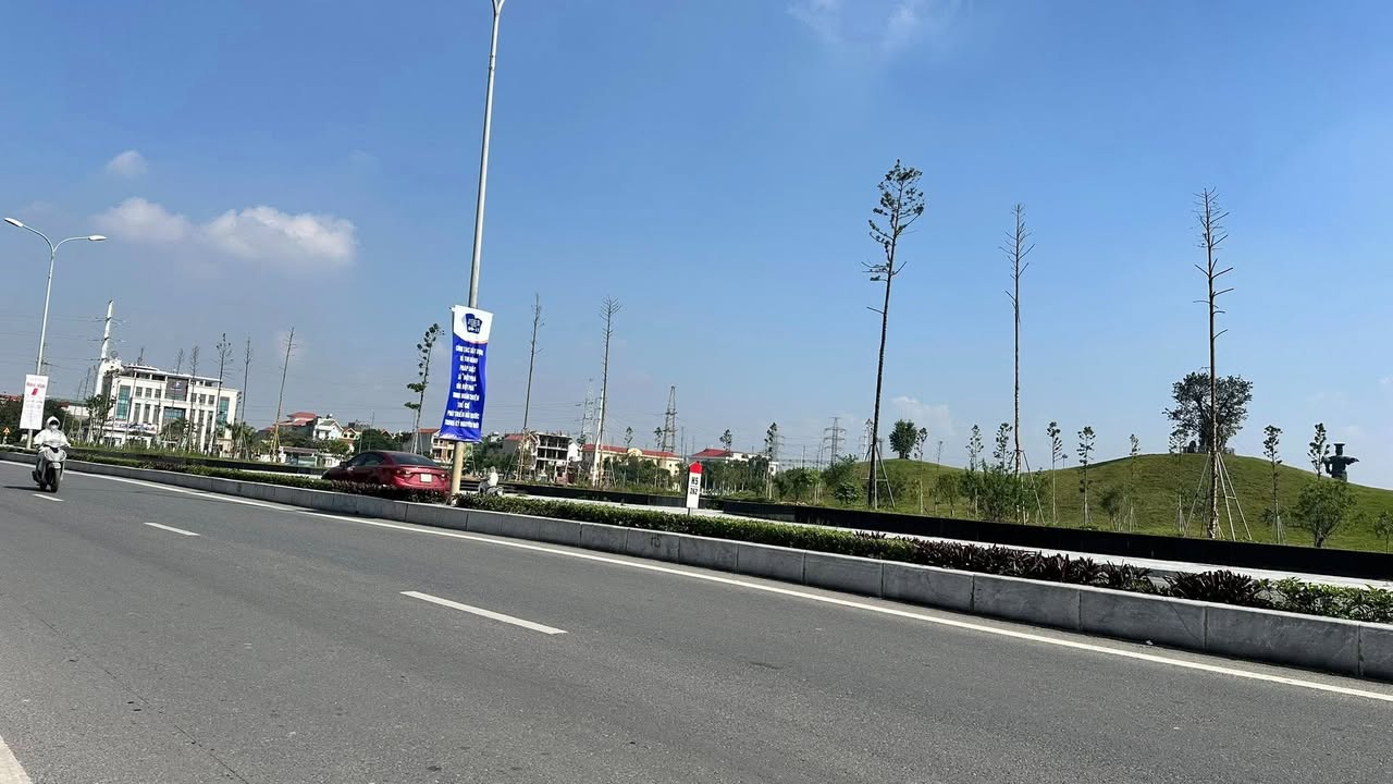 Nhà cấp 4 mặt đường Đinh Điền, Ninh Khánh 70.4m² giá thỏa thuận - Vị trí đắc địa cho kinh doanh!