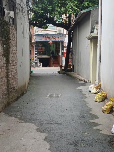 Nhà phố Tây Mỗ 37m² giá 8.6 tỷ - Thiết kế hiện đại, đầy đủ tiện ích!