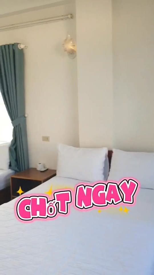 Phòng khách sạn Đinh Tiên Hoàng Nha Trang 3 triệu/tháng - Phòng view phố thoáng mát!