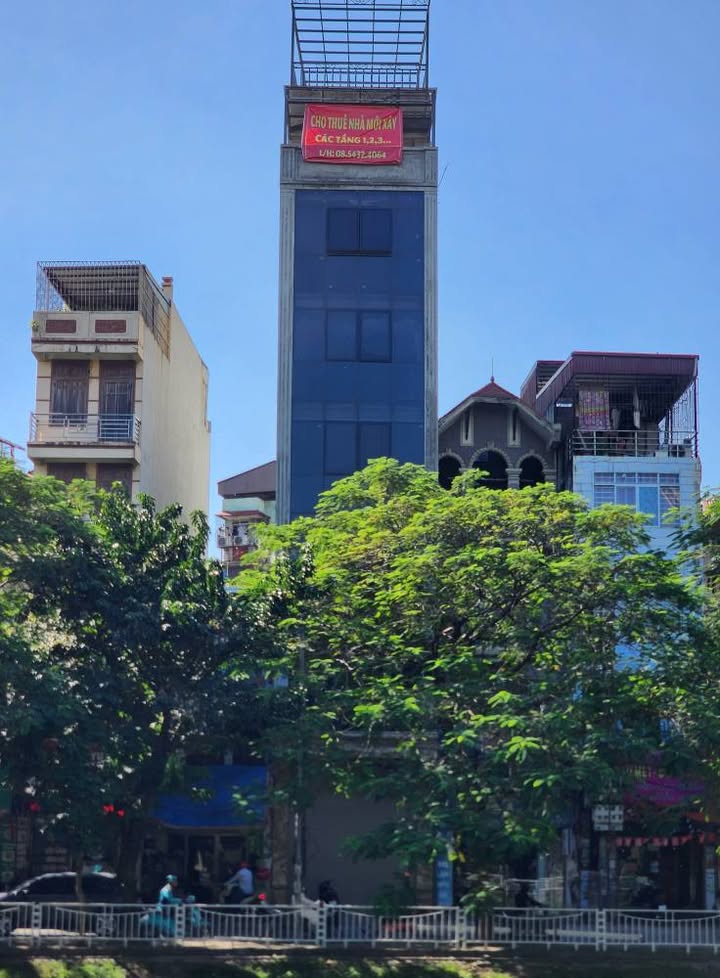 Cho thuê mặt bằng 404 Khương Đình 80m² - Vị trí đắc địa, phù hợp kinh doanh!