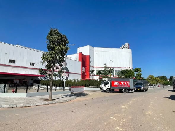 Đất Làn 2 Hồ Điều Hòa Thái Nguyên 100m² - Giá Thỏa Thuận, Vị Trí Đắc Địa!