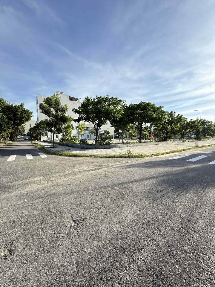 Đất nền mặt tiền Hoàng Trọng Mậu, Ngũ Hành Sơn, Đà Nẵng 90m² giá 7.2 tỷ - Sát biển, chính chủ!