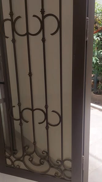 Nhà riêng góc 76 ngõ Hoa Lâm 33m² giá 1 tỷ - Ô tô vào tận nhà!