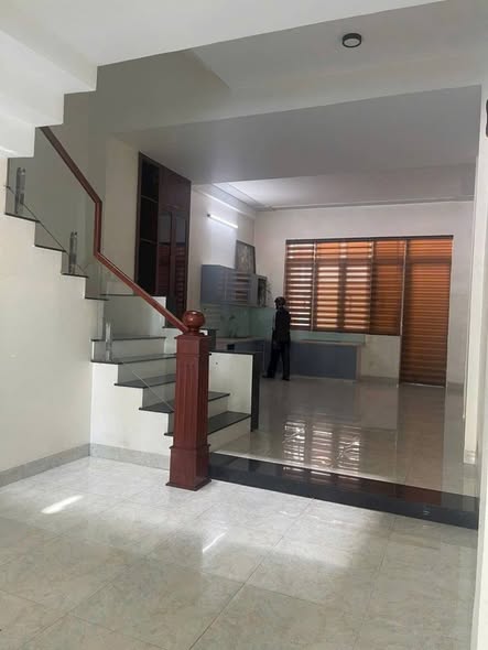 Nhà phố 4 tầng mặt tiền Hai Bà Trưng Quảng Ngãi 96m² giá 6.5 tỷ - Đầu tư sinh lời ngay!