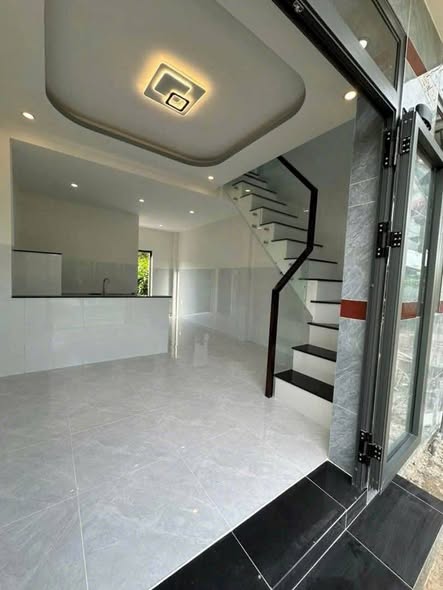Nhà phố đường Nguyễn Huệ, Bến Tre 26m² giá 786 triệu - Sổ đỏ chính chủ!