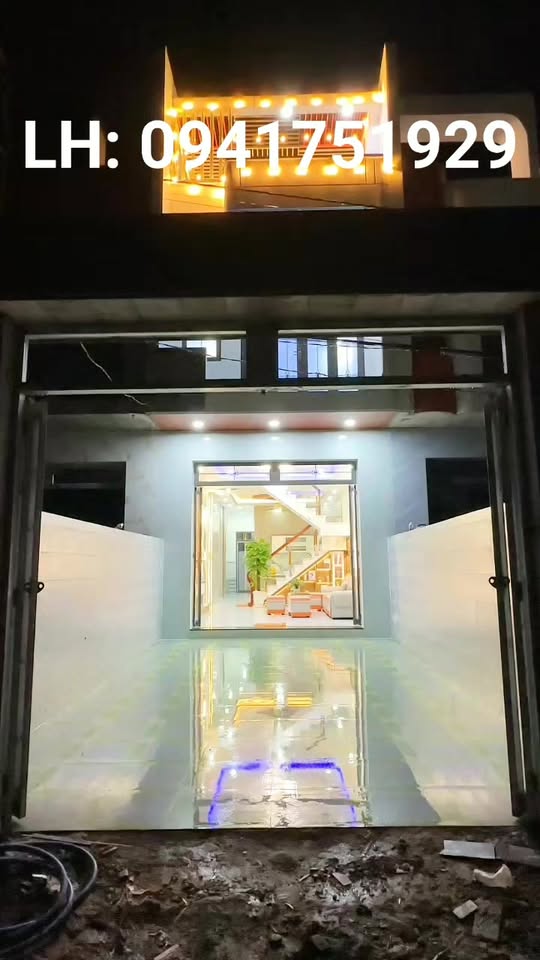 Nhà phố Cần Giuộc Long An 111m² giá 2.85 tỷ - Vị trí đẹp và tiện ích hoàn hảo!