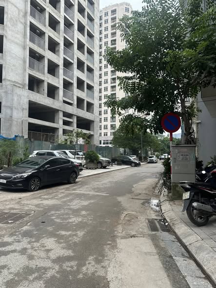 Đất Lạc Long Quân Tây Hồ 168m² - Đầu tư sinh lời vượt trội!