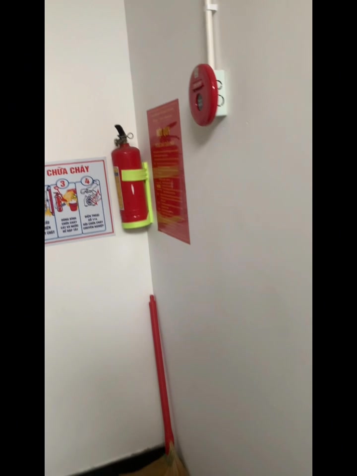 Nhà 4 Tầng + 1 Tum Đường Ban Ban 5, Hòa Quý, 100m² - Dòng Tiền 31 Triệu/Tháng!