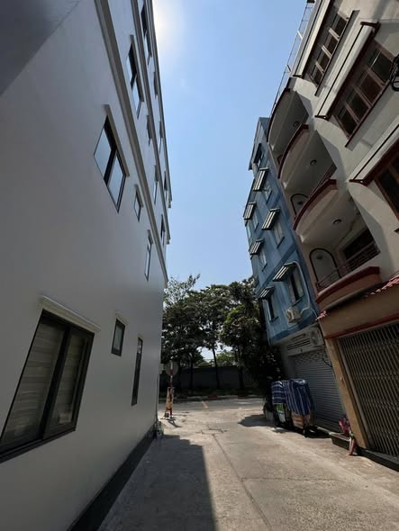 Nhà phố góc 2 mặt tiền Nam Kỳ Khởi Nghĩa, Quận 3, 39m² chỉ 13 tỷ - Cơ hội vàng cho nhà đầu tư!