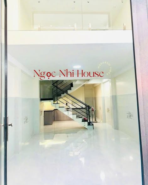Nhà mặt tiền Lạc Long Quân, Quận Tân Bình 60m² giá 30 triệu - Phù hợp văn phòng và kinh doanh!